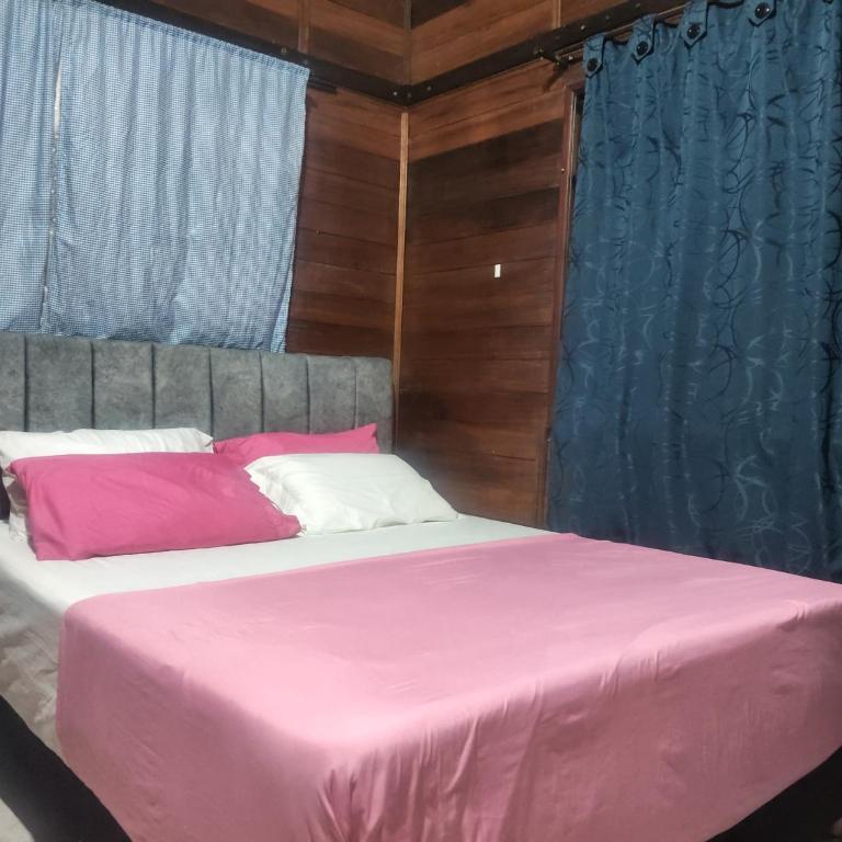 HOSPEDAJE TURÍSTICO CAMPESTRE "VILLA ALONDRA" Parqueo Privado GRATIS! - Casa de 2 dormitorios - 2