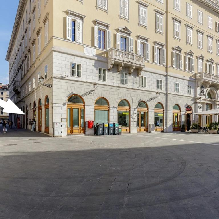 Apartments Trieste Centro I Piazza Unità - Appartamento con 2 Camere da Letto - 36