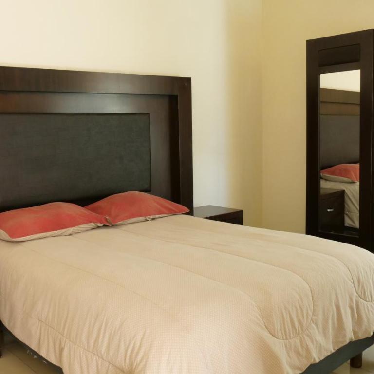 Hotel Mar Caribe Puerto Vallarta - Habitación Estándar - Cama extragrande - 3