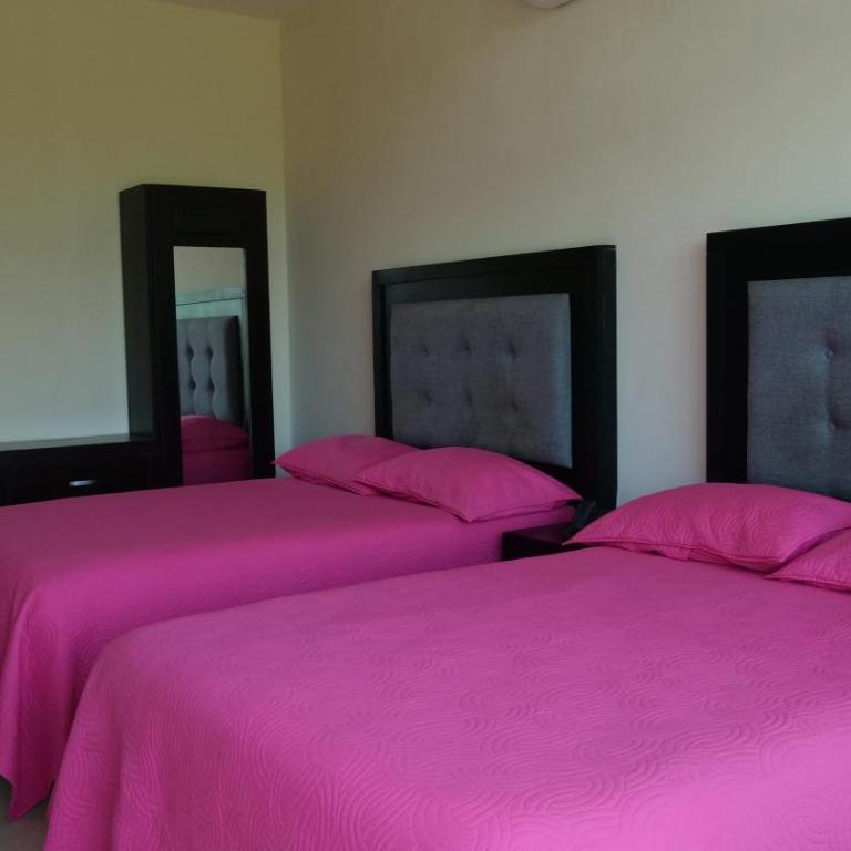 Hotel Mar Caribe Puerto Vallarta - Habitación Doble Estándar con 2 camas dobles - 1