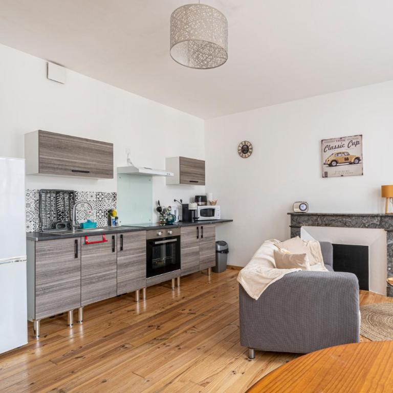 Cœur de Pau - Parking Privé - Le Douillet - Appartement - Vue sur Ville - 3