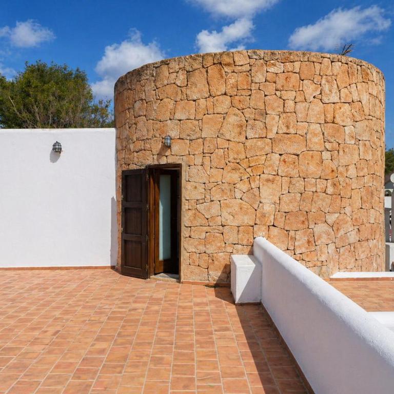 Espectacular villa en ibiza , con piscina privada - Villa de 3 dormitorios - 4