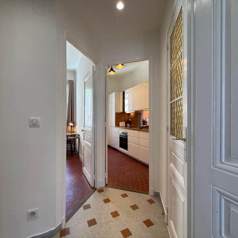 Central - Clim & Wifi - 10min Croisette - Appartamento con 1 Camera da Letto - 12
