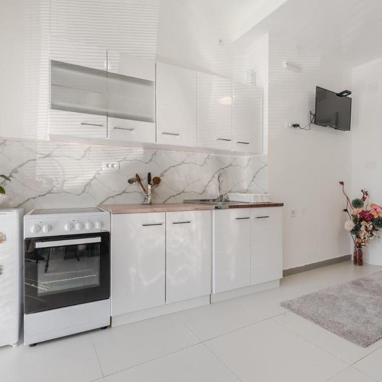 Apartments Boka Pearl - Apartment - 11