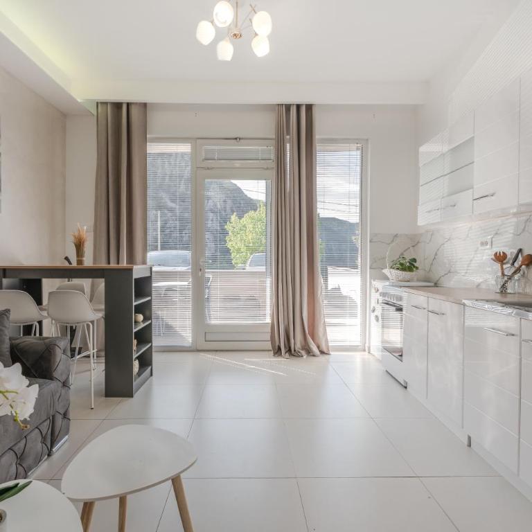 Apartments Boka Pearl - Apartment - 8