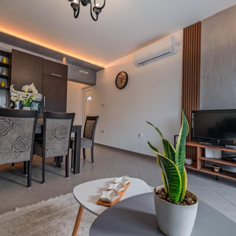 Apartments Boka Pearl - Apartment with Sea View - 10