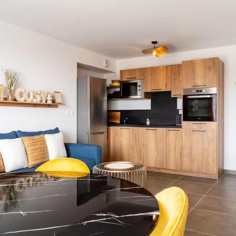 Appartement Sète Corniche proche plage - Terrasse, Parking, Clim, WiFi - Apartment mit 2 Schlafzimmern - 5