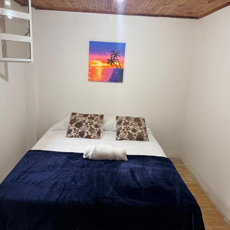Hostal Castillo - Double or Twin Room with Shared Bathroom - 5