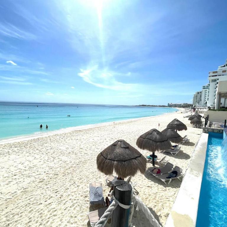 Caribbean View at Cancun Plaza Beachfront Condos - Estudio con vistas al mar - 1