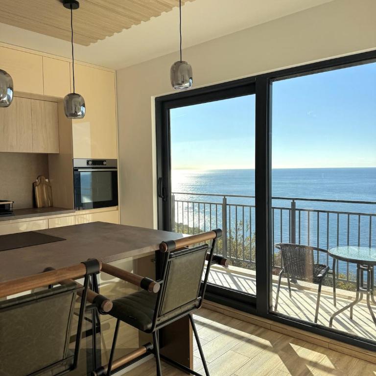 Moréa- Modern, Sea View & Balcony - Apartman sa 2 Spavaće Sobe - 11