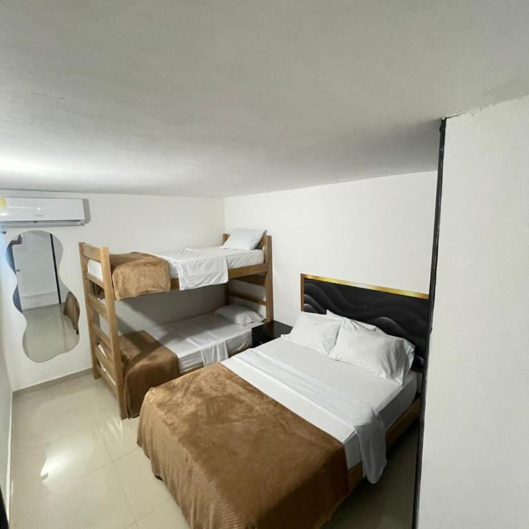 ARY Hotel - Habitación Familiar Superior - 1