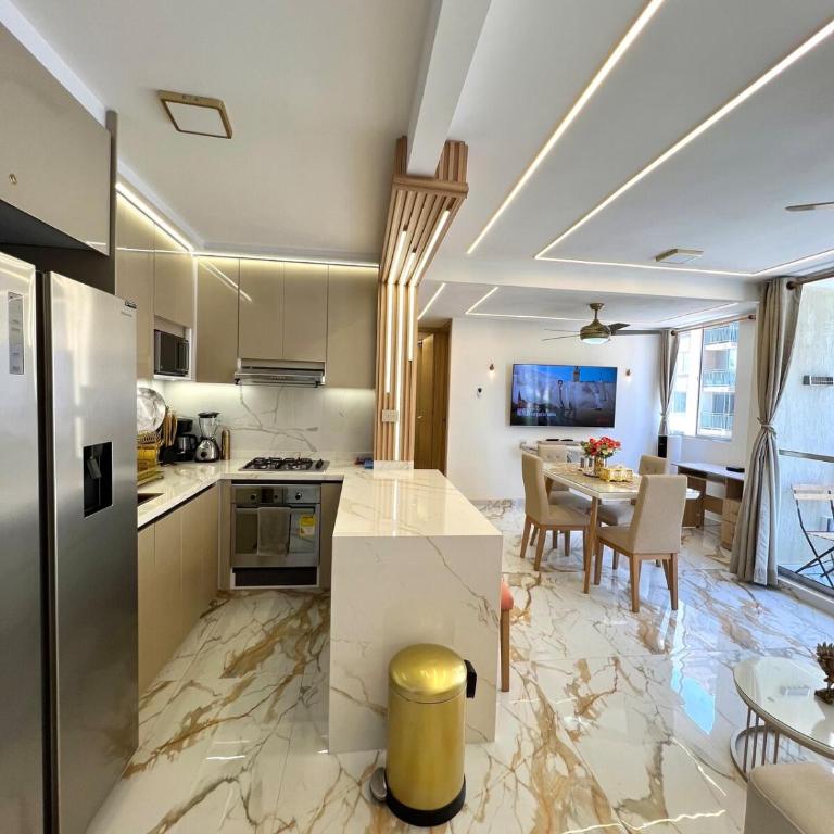 Lujoso Apartamento Con Piscina En Conjunto Cerrado - Apartamento de 2 dormitorios con vistas - 7