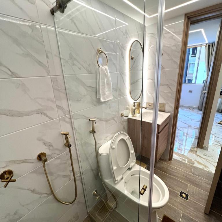 Lujoso Apartamento Con Piscina En Conjunto Cerrado - Apartamento de 2 dormitorios con vistas - 20