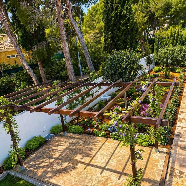 Preciosa villa con piscina, jardín y vistas al mar WIFI - Villa - 88