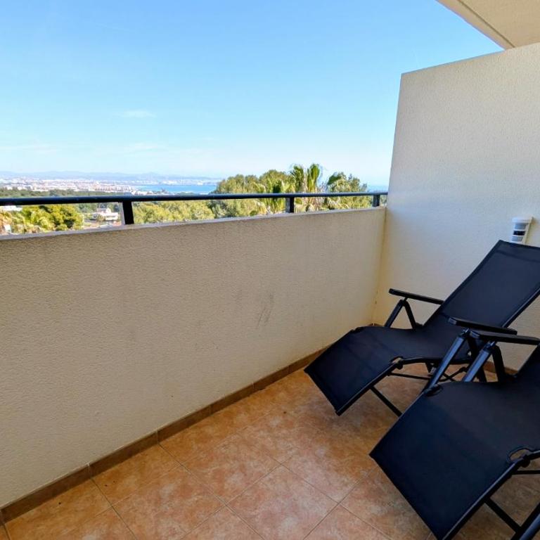 Vistas al mar, piscina y playa en Cap Salou - Apartamento de 2 dormitorios - 5