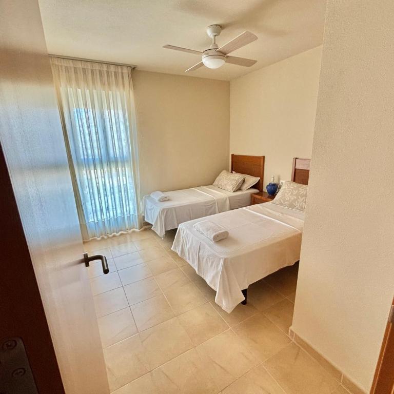 Punta Cormoran La Manga - Apartamento de 2 dormitorios con terraza y vistas al mar - 4