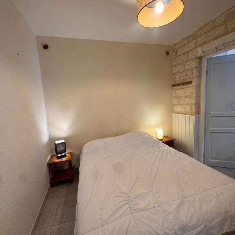 Au Cœur de Palavas, maison de pêcheur climatisée et pleine de charme - 50m de la plage - Commerces&Commodités - LaConciergerieByNina - Appartement 1 Chambre - 6