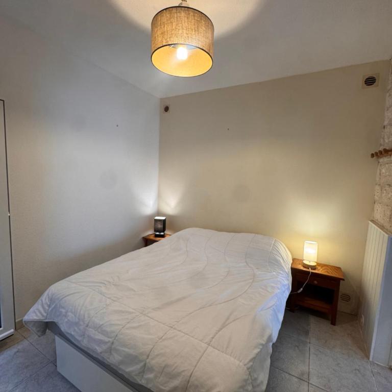 Au Cœur de Palavas, maison de pêcheur climatisée et pleine de charme - 50m de la plage - Commerces&Commodités - LaConciergerieByNina - Appartement 1 Chambre - 7
