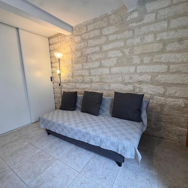 Au Cœur de Palavas, maison de pêcheur climatisée et pleine de charme - 50m de la plage - Commerces&Commodités - LaConciergerieByNina - Appartement 1 Chambre - 11
