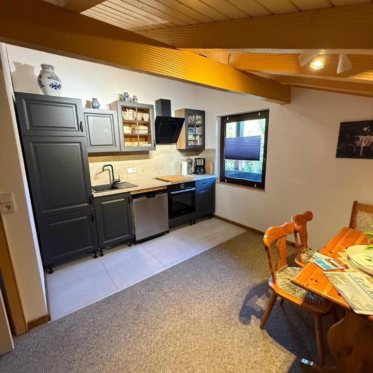 Ferienwohnung Bergtraum - Chiemgau Karte - Apartment mit 2 Schlafzimmern und Balkon - 7