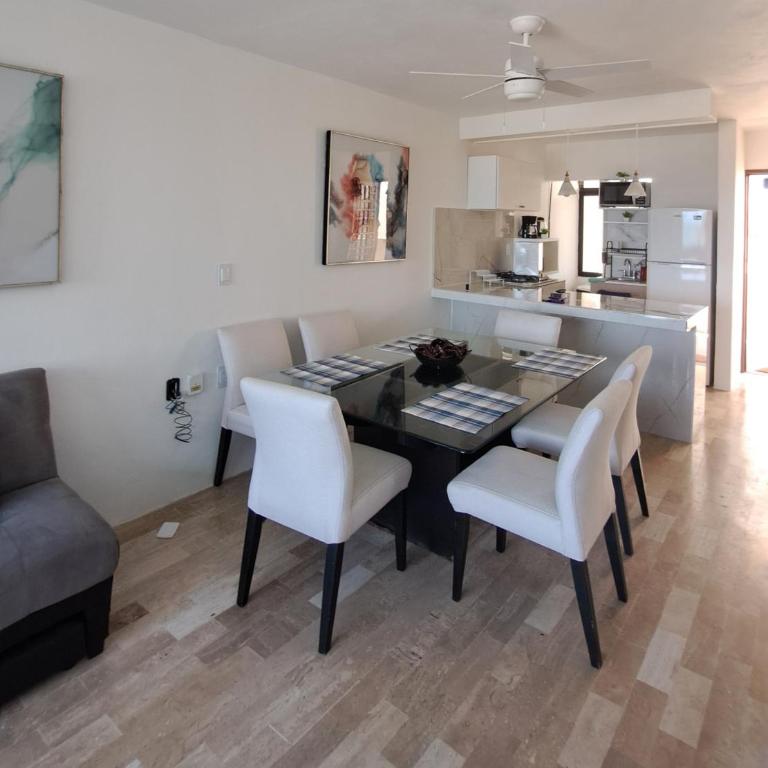 Beach Corner 309 - Two-Bedroom Apartment - 21