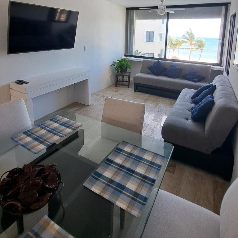 Beach Corner 309 - Two-Bedroom Apartment - 24
