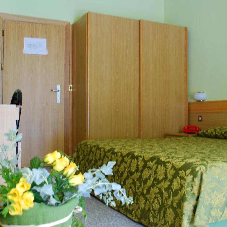 Hotel Stella Maris - Camera Matrimoniale/Doppia con Letti Singoli - 1