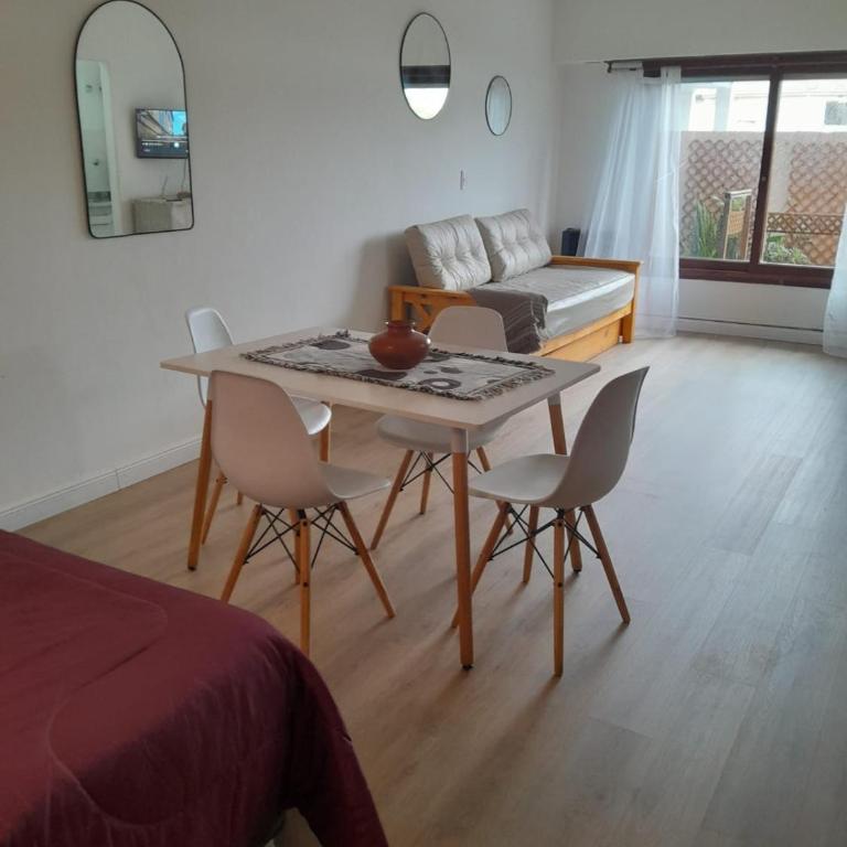 Storni frente al mar - Estudio con cama extragrande y sofá cama - 7