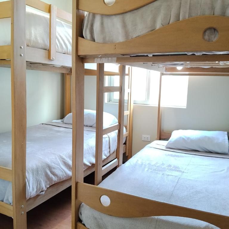 Lima Cozy Bed - Female Room - Share Kitchen - Wifi - Cama en habitación femenina compartida de 4 camas - 1