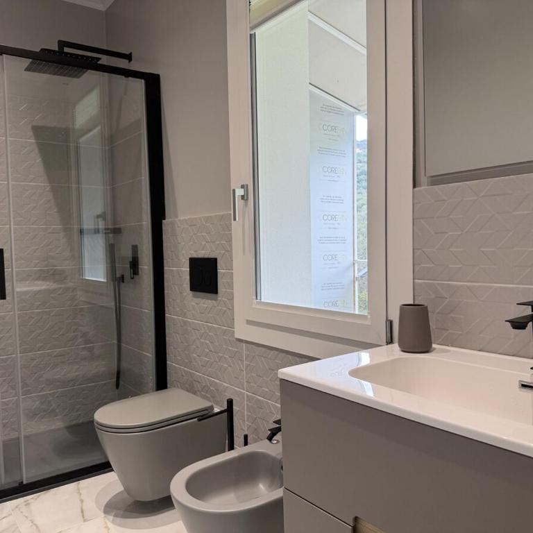 HOST4U - Dimora degli Ulivi, New House with Two Bedrooms, Terrace and Parking, 10 minutes to the beaCh - Appartamento con 2 Camere da Letto e Vista Giardino - 5