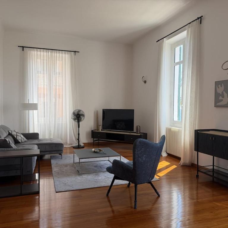 HOST4U - Luxury Beautiful Two Bedrooms Apartment front Beaches in Imperia, Casa Catalina - Apartment mit 2 Schlafzimmern und Meerblick - 7