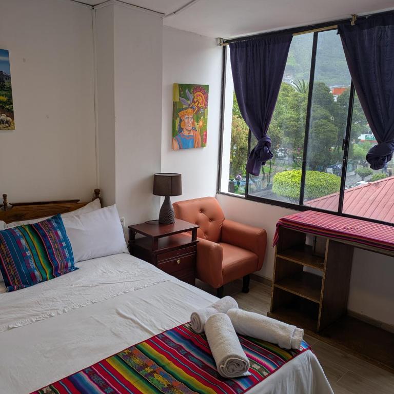 Crater Eruption Backpacker Hostel - Double Room - 9