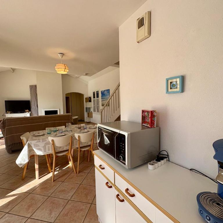 Maison avec piscine privée - 8 pers. - FR-1-323-618 - Casa - 5