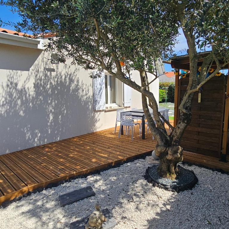 Maison de plain-pied jardin calme - 6 pers. - FR-1-71-112 - Casa - 23