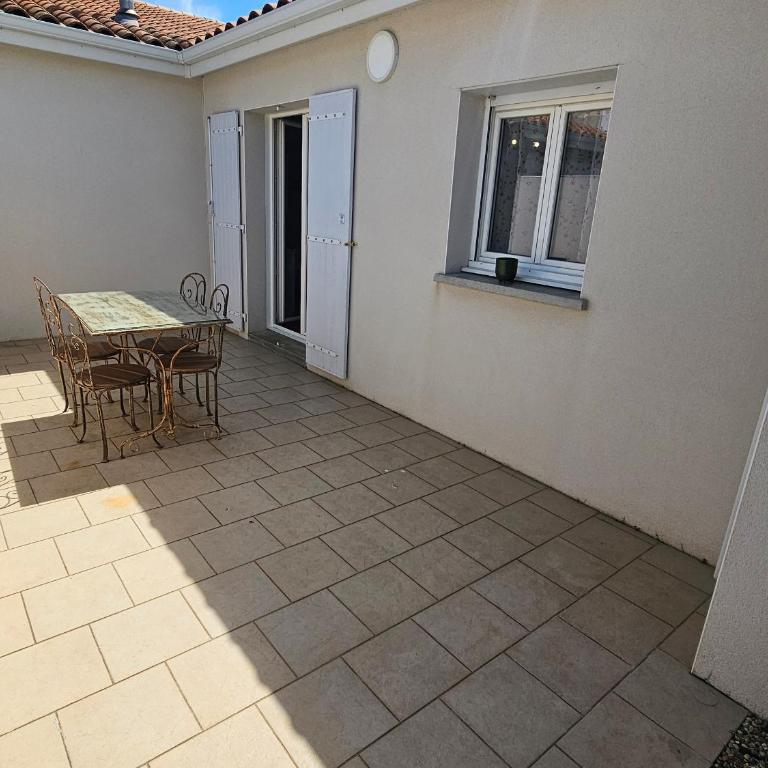 Maison de plain-pied jardin calme - 6 pers. - FR-1-71-112 - Casa - 28