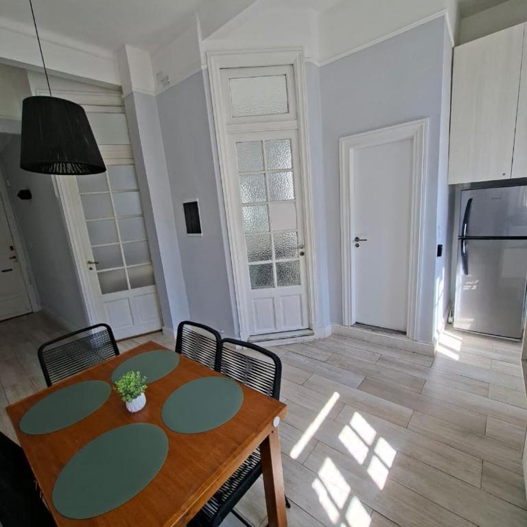 Departamento histórico cerca del centro de Buenos Aires - Apartamento de 1 dormitorio - 6