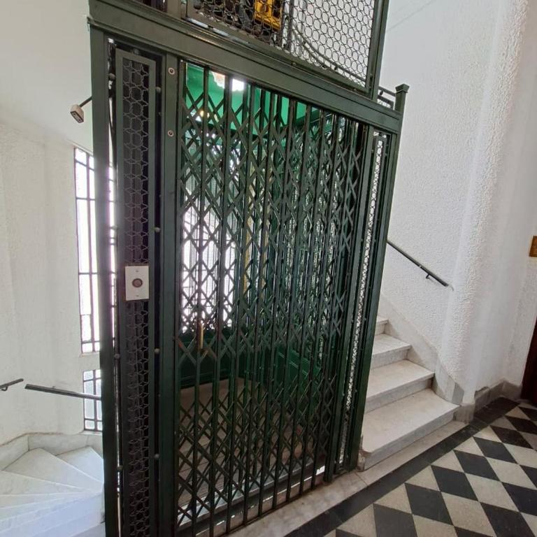 Departamento histórico cerca del centro de Buenos Aires - Apartamento de 1 dormitorio - 11