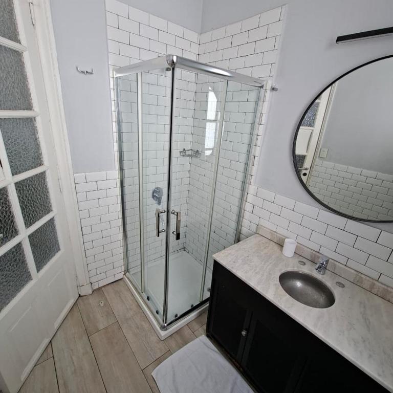 Departamento histórico cerca del centro de Buenos Aires - Apartamento de 1 dormitorio - 17