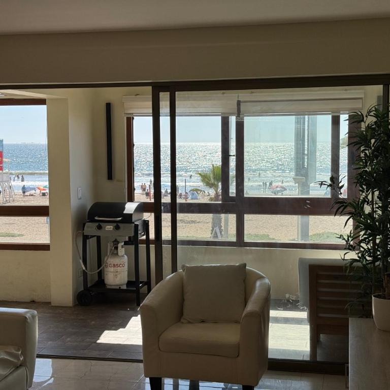 Edificio Limari - Three-Bedroom Apartment - 16