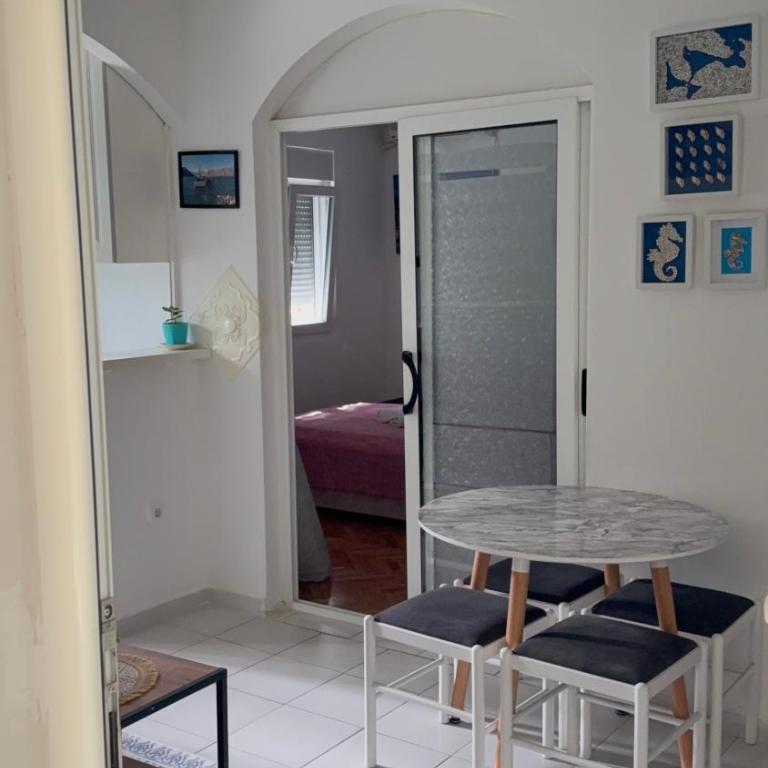 Apartman Dunjićeva - One-Bedroom Apartment - 13
