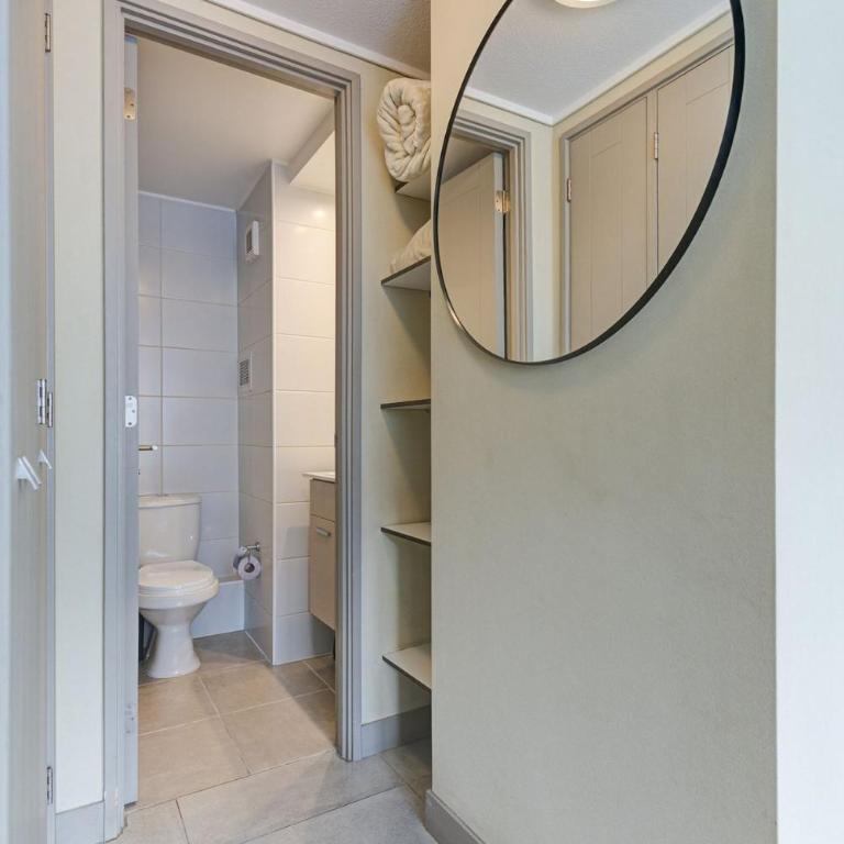 AparRent Estudio Centro Civico - One-Bedroom Apartment - 37