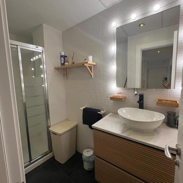 Centrally located apartment with free parking - Apartamento de 2 dormitorios - 24