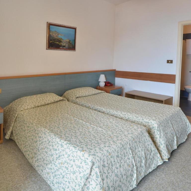 Hotel Stella Maris - Camera Tripla - 1