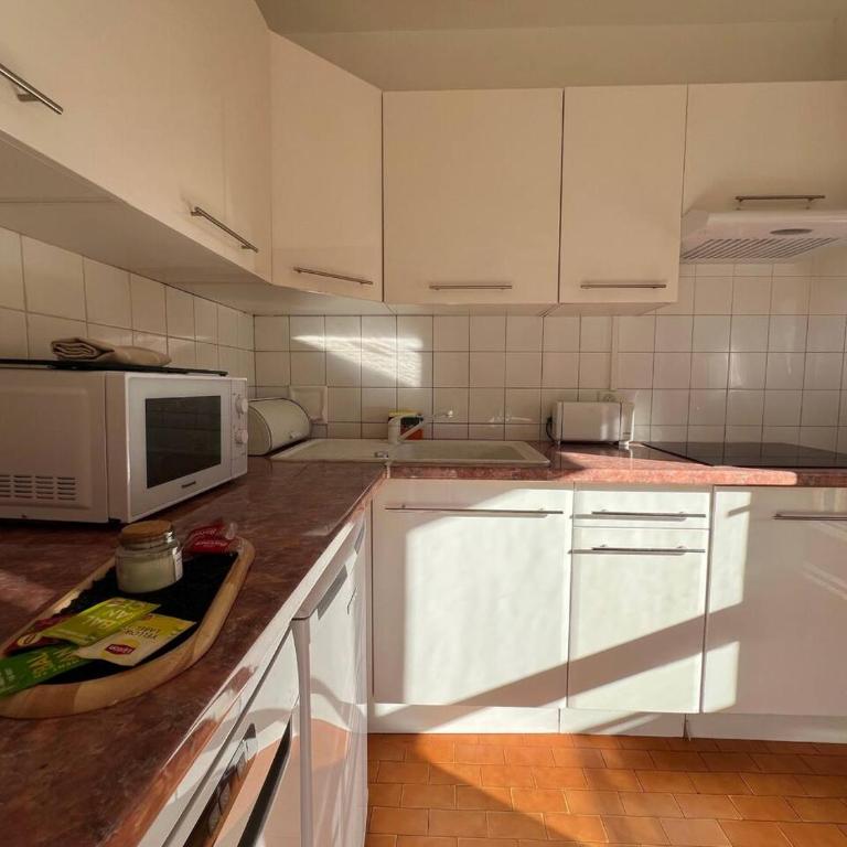 ⭐️ Studio lumineux + balcon ⭐️ 5 min bd Carnot - Studio - 5