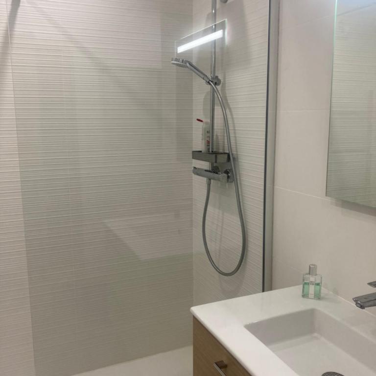 LODI Appartement 4 personnes proche des plages - Apartment mit 1 Schlafzimmer - 4