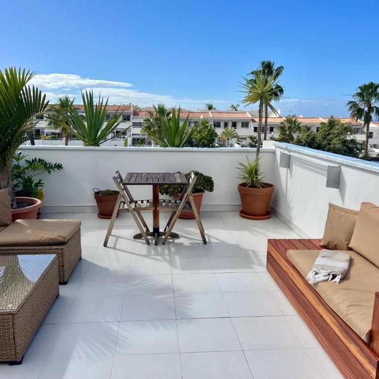 Studio apartment with large terrace and ocean view - Apartamento de 1 dormitorio - 3