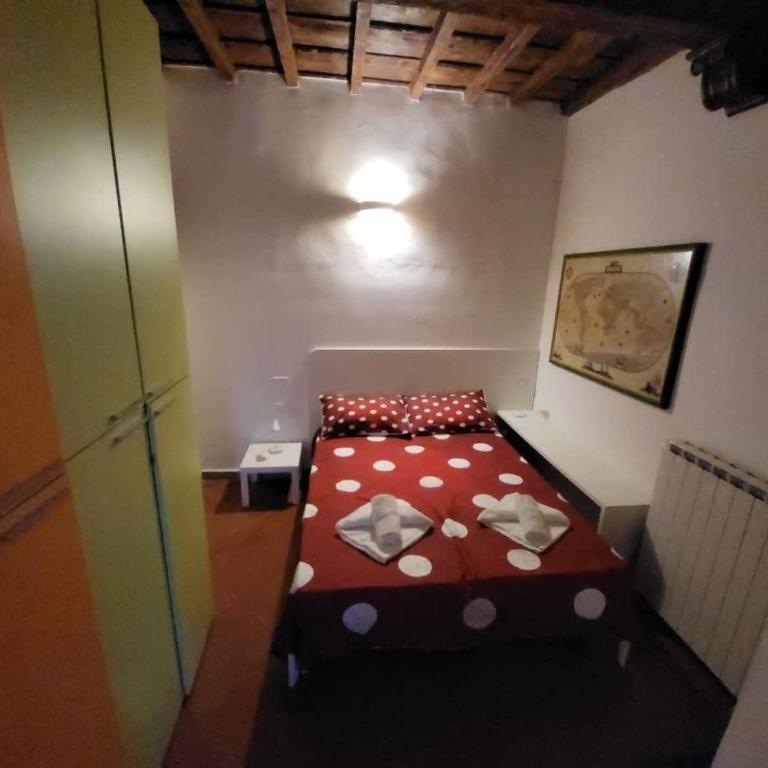 Spacious 2BR with 2 Ensuite Baths in Florence - Apartment - 3