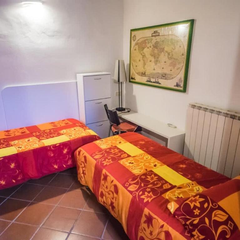 Spacious 2BR with 2 Ensuite Baths in Florence - Apartment - 5