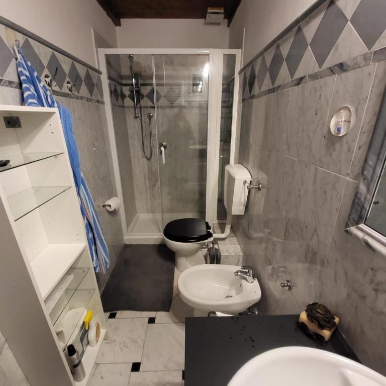 Spacious 2BR with 2 Ensuite Baths in Florence - Apartment - 21
