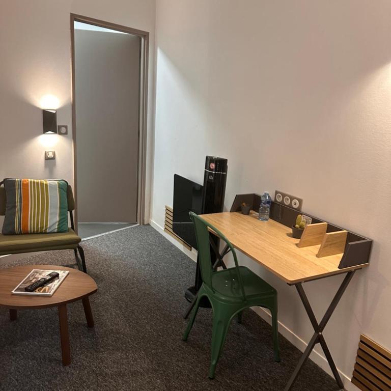 Urban Style Biarritz Le Relais - Grande Chambre Double - 1